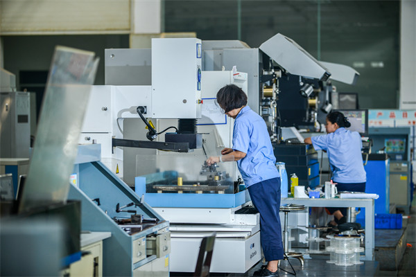 制造業(yè)管理新策略，引領企業(yè)高效運營，提升競爭力