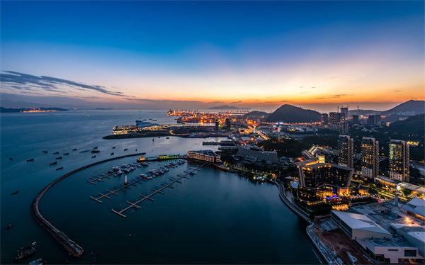 深圳管理咨詢(xún)精準(zhǔn)定位企業(yè)痛點(diǎn)，實(shí)現(xiàn)高效轉(zhuǎn)型！