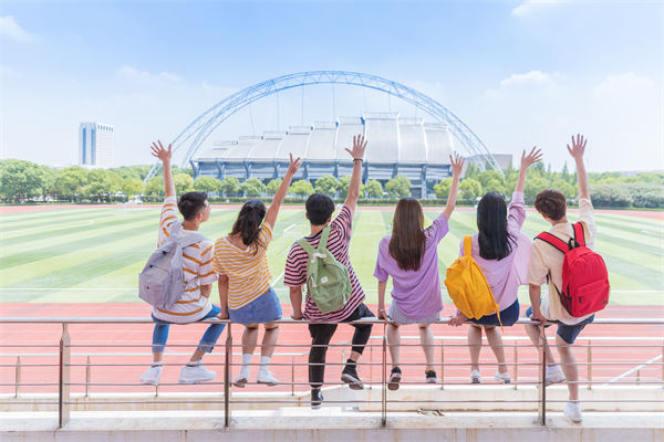 校園招聘嚴(yán)禁限定985和211高校，對制造業(yè)有哪些啟示？