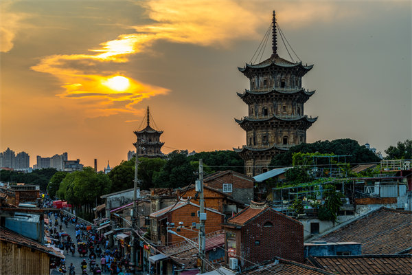 泉州集團(tuán)管控咨詢(xún)公司如何強(qiáng)化集團(tuán)集權(quán)與分權(quán)？