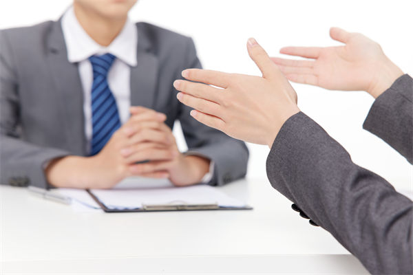揭秘！看看企業(yè)高級(jí)HR是如何玩轉(zhuǎn)人才爭奪大戰(zhàn)的？