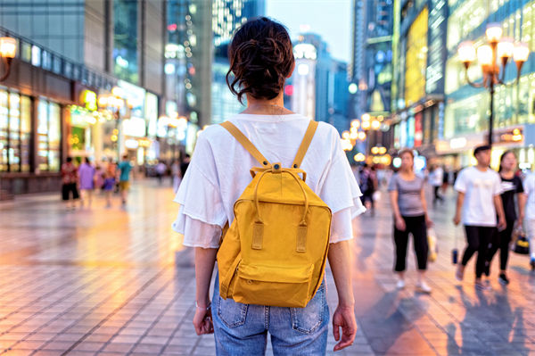 明年消費(fèi)市場(chǎng)總體態(tài)勢(shì)如何？企業(yè)對(duì)此有哪些啟示？