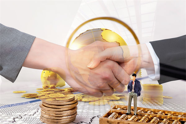 預算管理過程中，如何精準預測并控制成本支出？