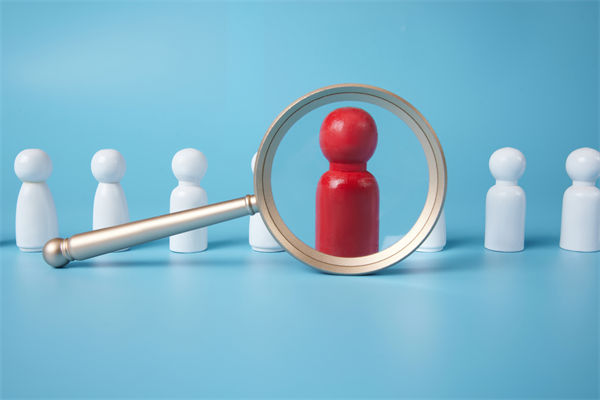 招聘效率低下，人力資源管理如何優(yōu)化流程精準(zhǔn)引才？