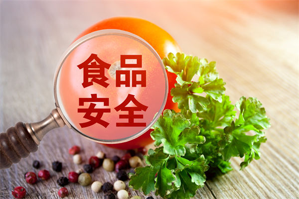 老板直播吃自家黃燜雞：想證明清白，品牌營銷怎么看？